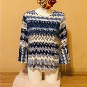 Sweet Grey Chevron Print Women Blouse Size S NWOT